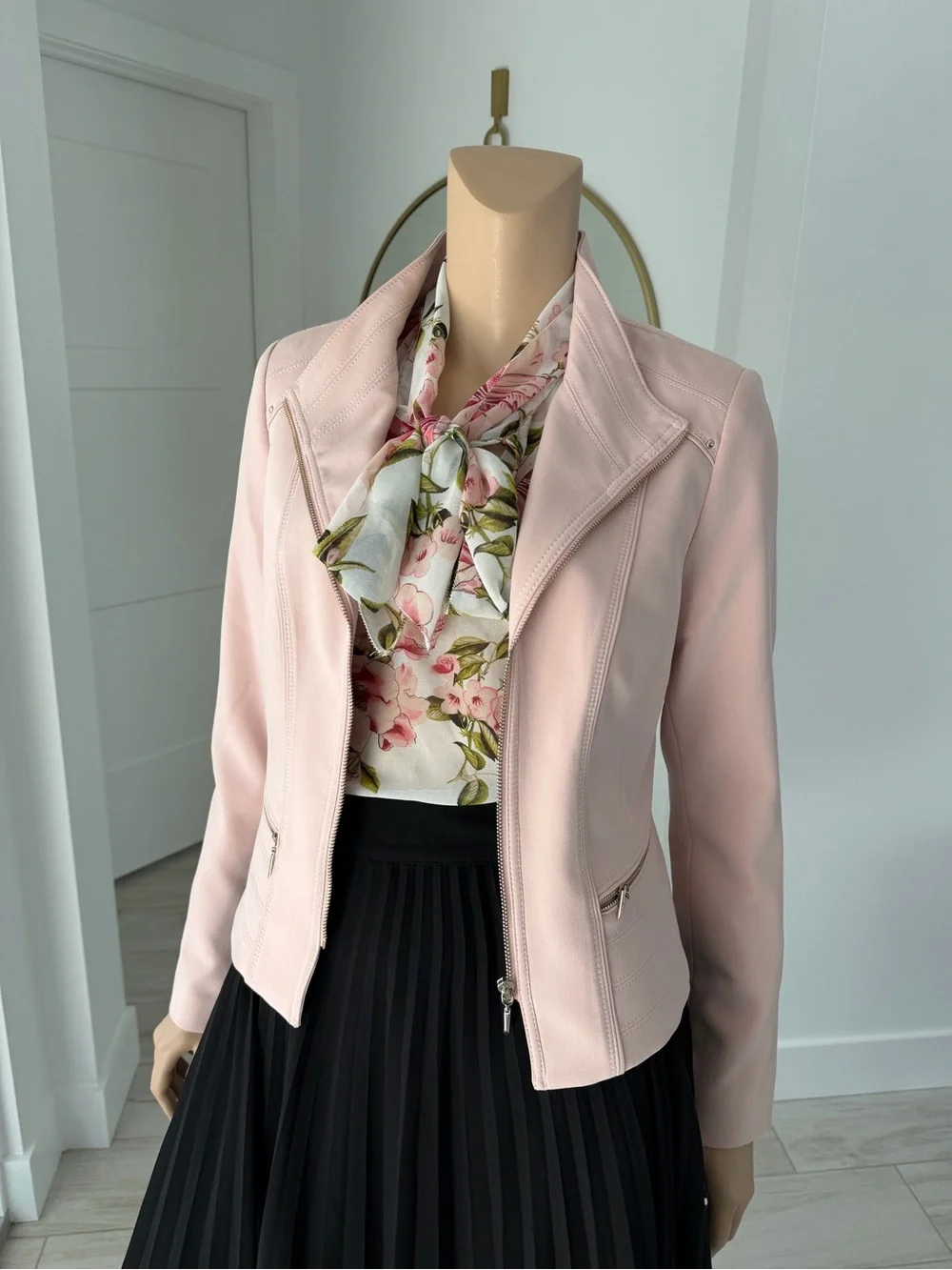 White House Black Market Blush Pink Moto Jacket Blazer – Size 8 - Picture 1 of 17
